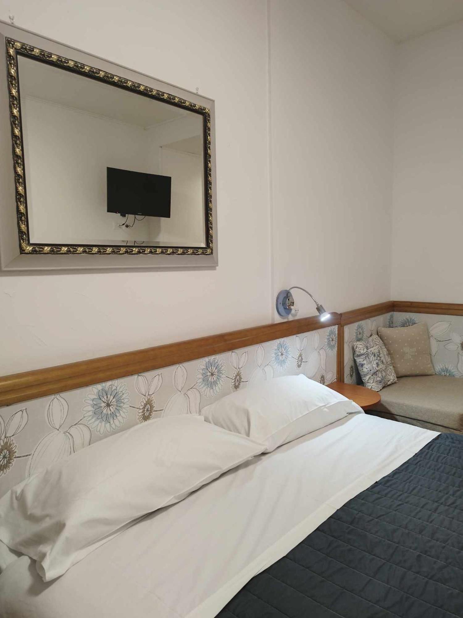 Hotel Pineta Ristorante Country House In Fabriano Campodonico  Εξωτερικό φωτογραφία