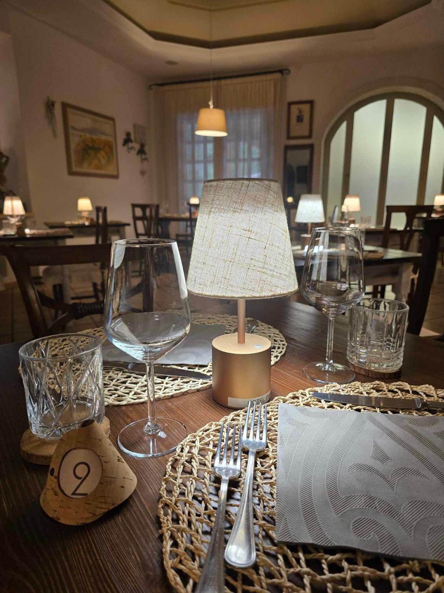 Hotel Pineta Ristorante Country House In Fabriano Campodonico  Εξωτερικό φωτογραφία