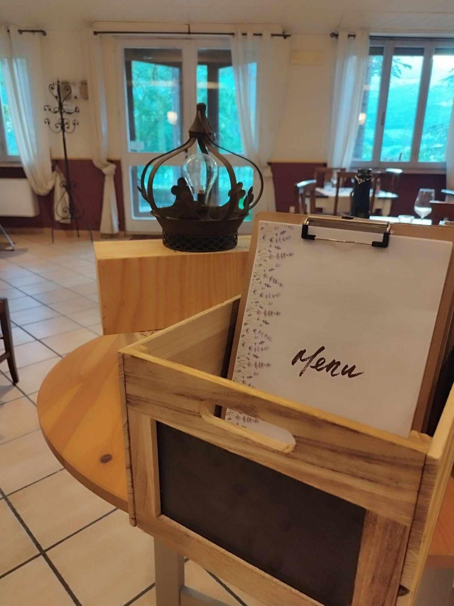Hotel Pineta Ristorante Country House In Fabriano Campodonico  Εξωτερικό φωτογραφία